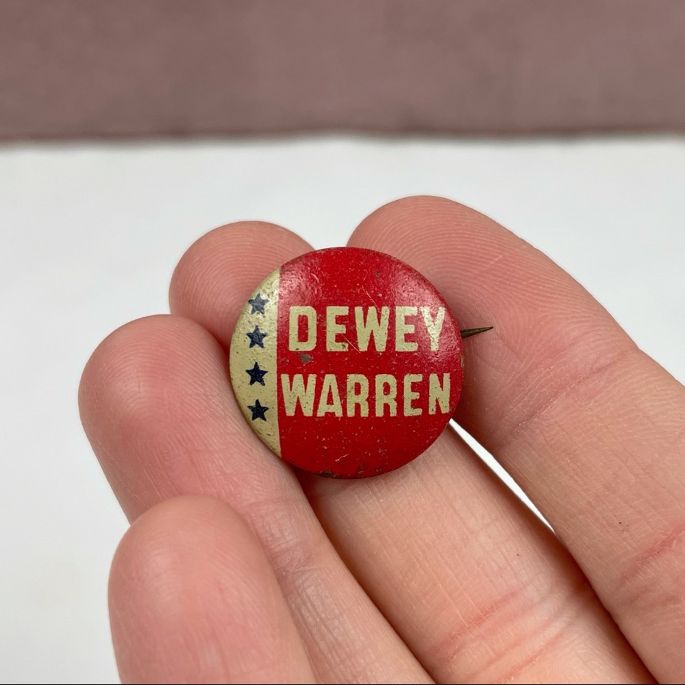 Vintage Dewey Warren Political Pin